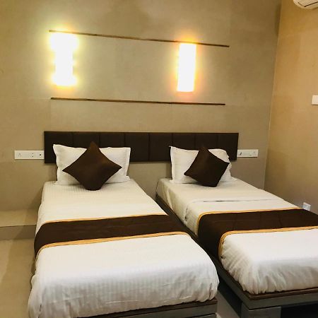 جاندي نجر Hotel Blue Berry المظهر الخارجي الصورة