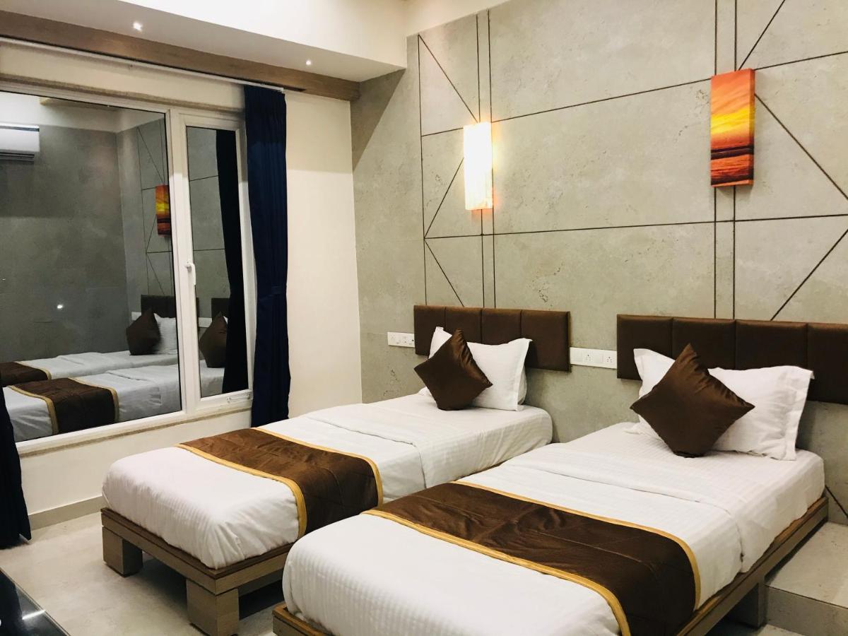 جاندي نجر Hotel Blue Berry المظهر الخارجي الصورة